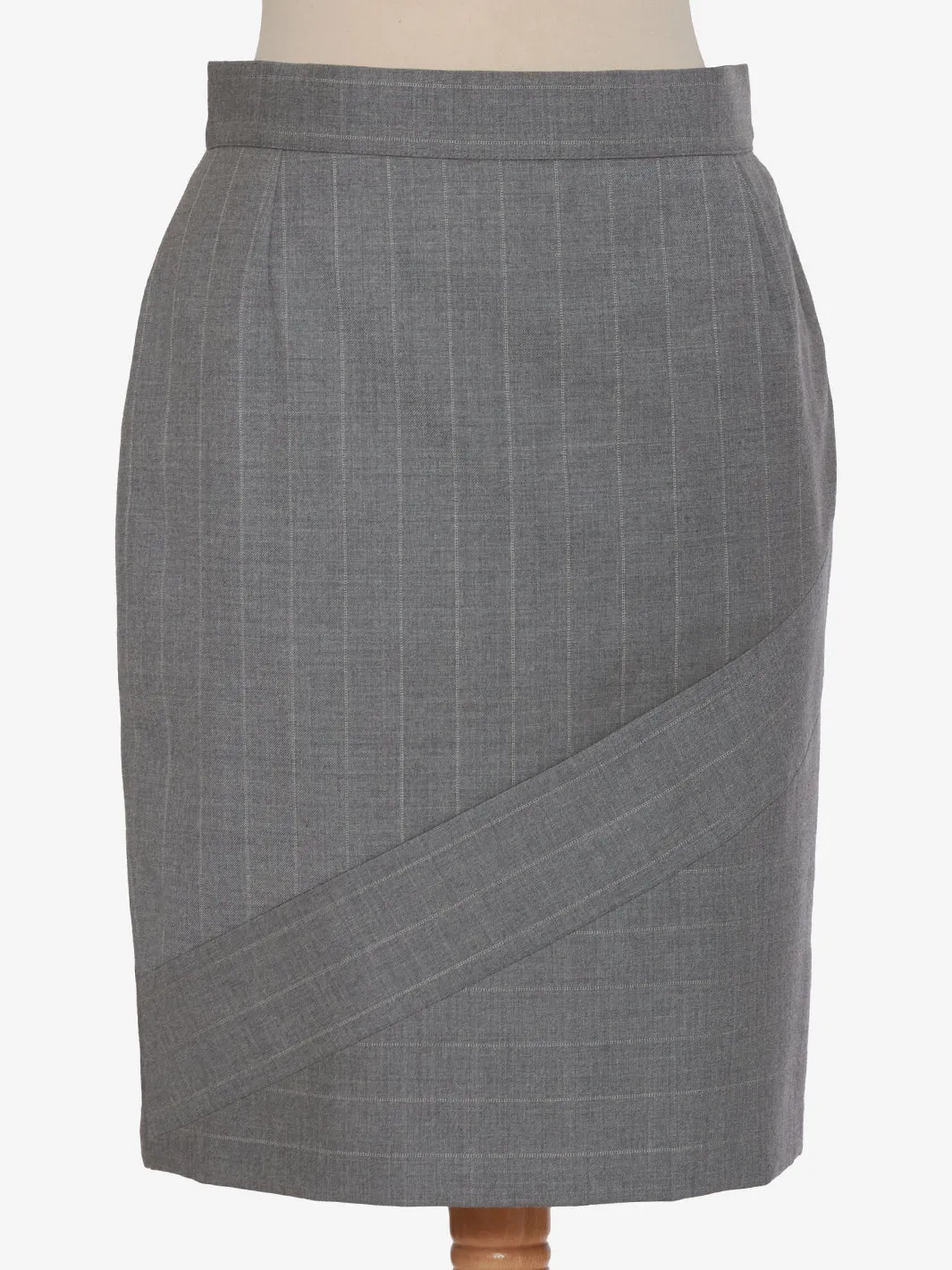 Escada Grey suit in cool wool